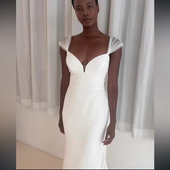 Alexandra Grecco Frankie Wedding Dress – Silk Crepe with Tulle Cap Sleeves - Picture 4 of 15